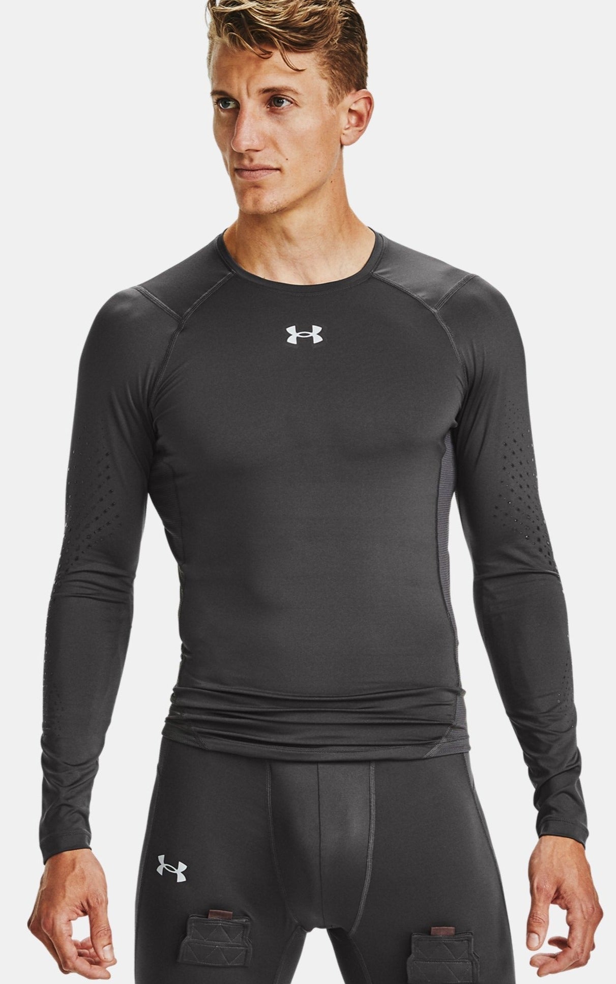 UNDER ARMOUR CHANDAIL MANCHES LONGUES FITTED GRIPPY LONG SLEEVE HOMME –