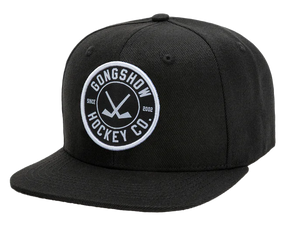 Gongshow casquette sticks in the middle