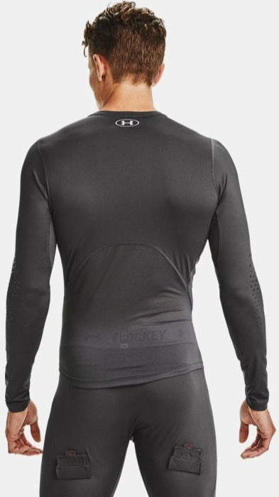 Under Armour Men's Fitted Grippy Long Sleeve –